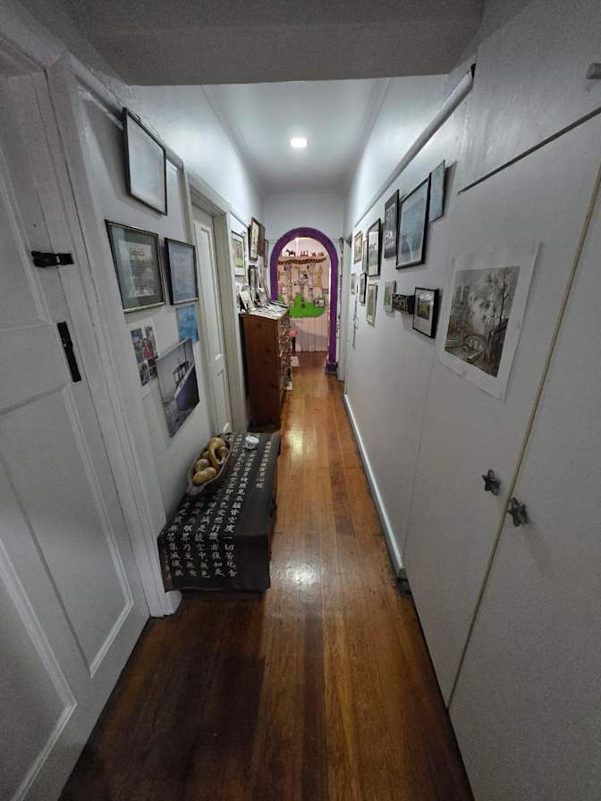 Green Point Tree House's room