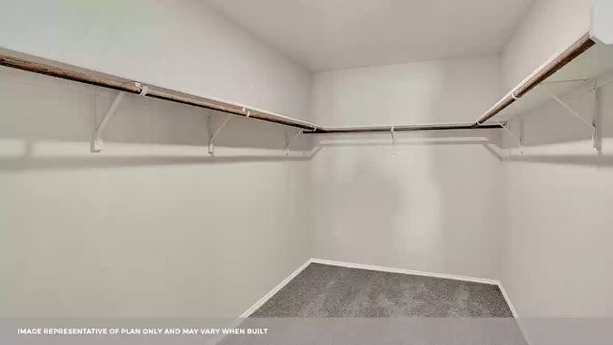 Akshay's room