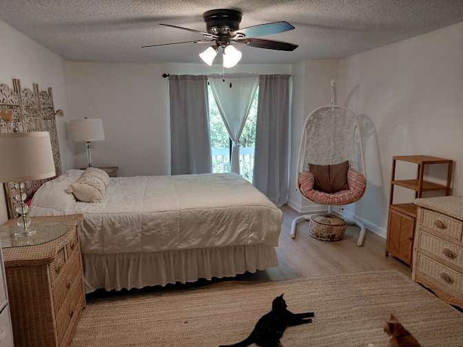 Frieda's room