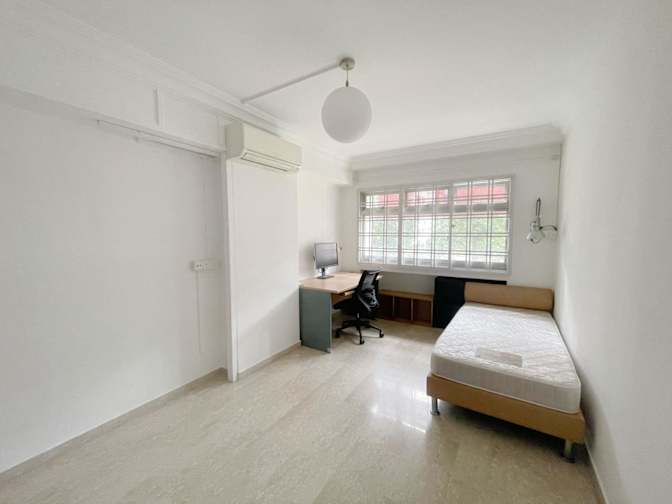 L's room