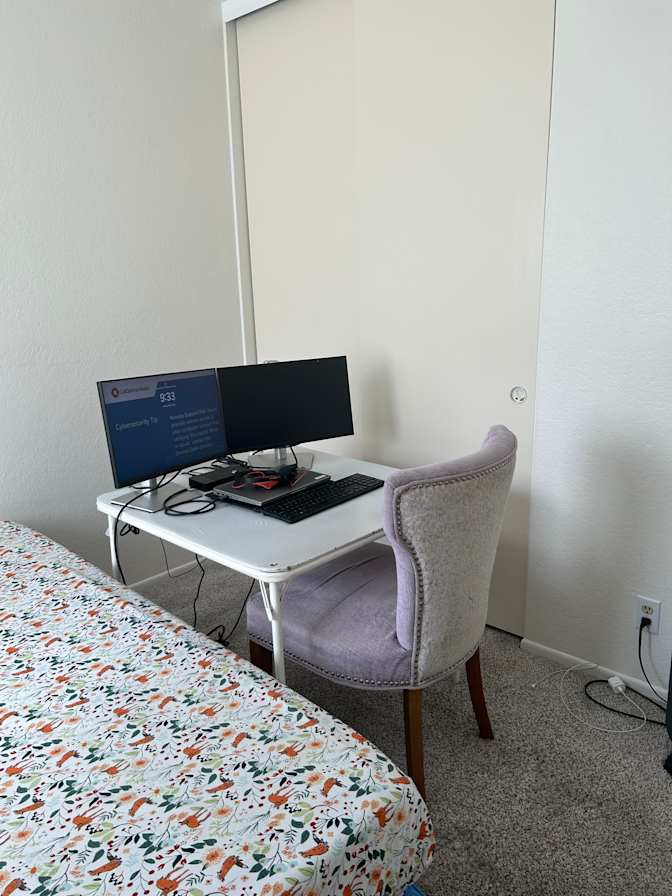 Arne's room