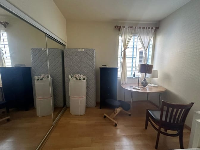 Gabriele's room