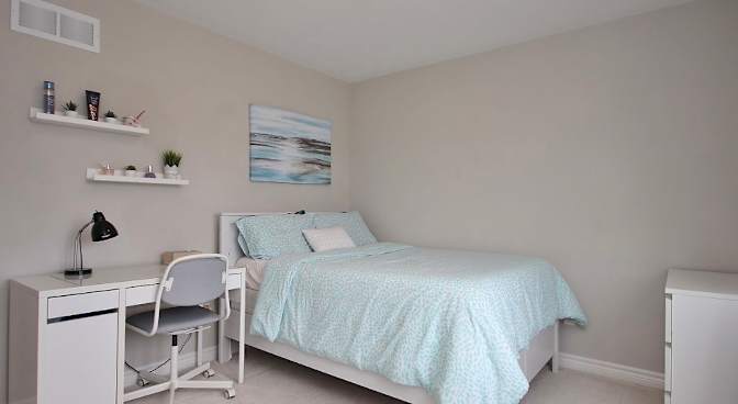Kay's room
