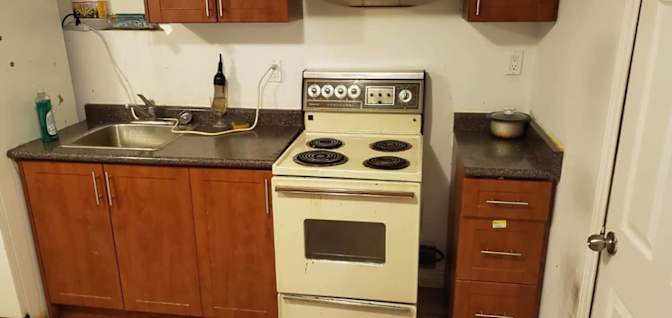 Tolobi Rental's room