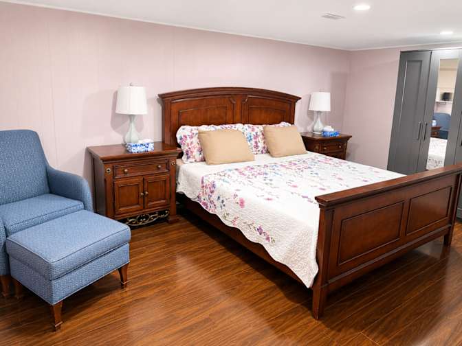 Caitlyn's room