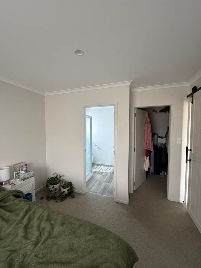 Paula's room