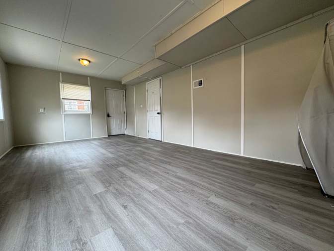 Dynamic Edge Property Solutions's room