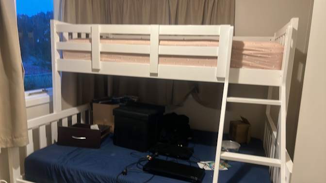 Nicolette's room