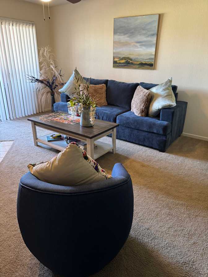Rita Vasquez's room