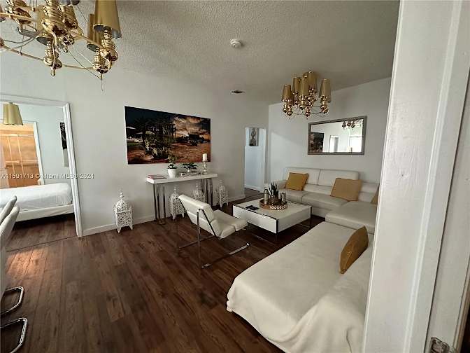 Jorge Romero's room