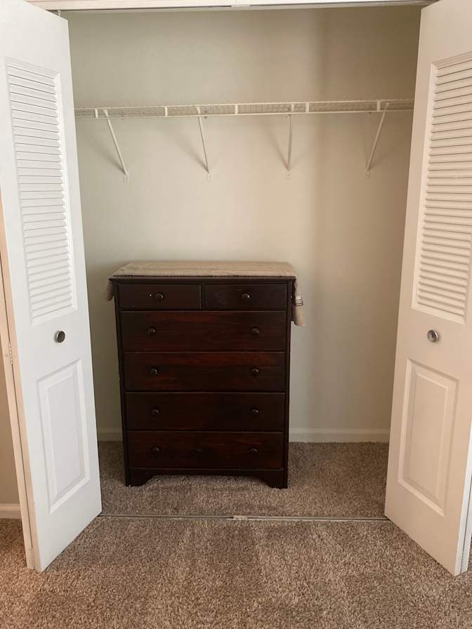 Ronsajah's room