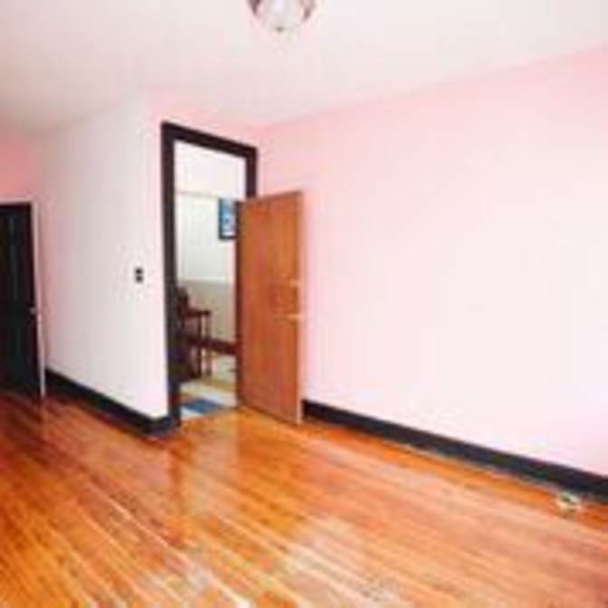 Ron's room