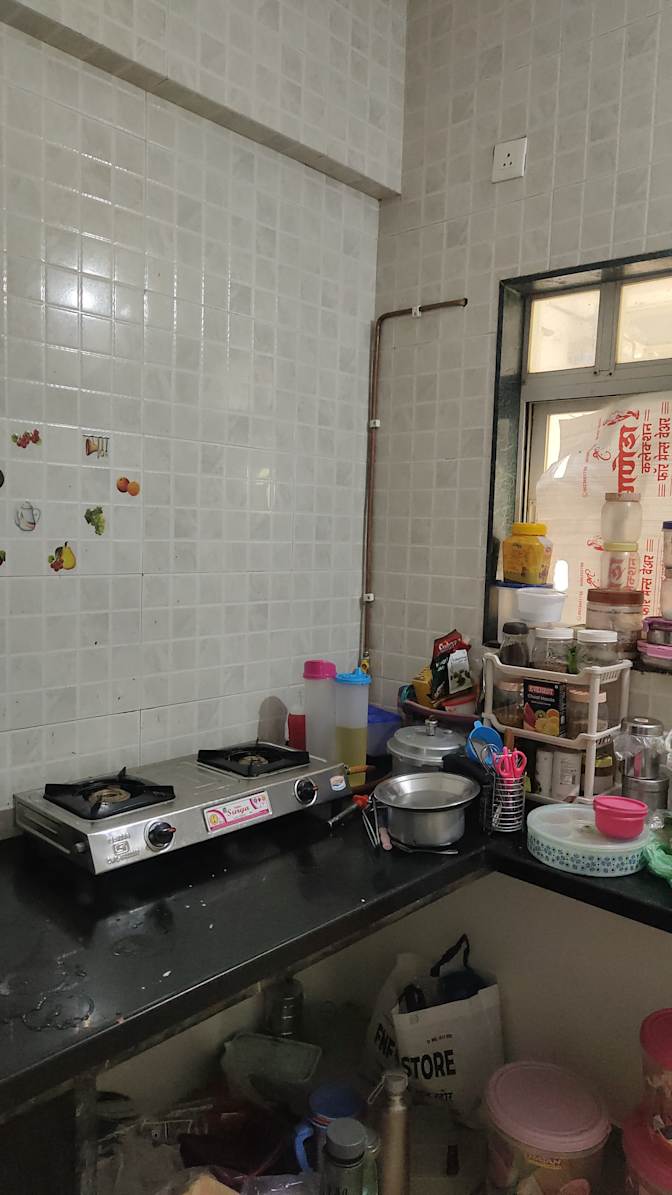 Apeksha's room