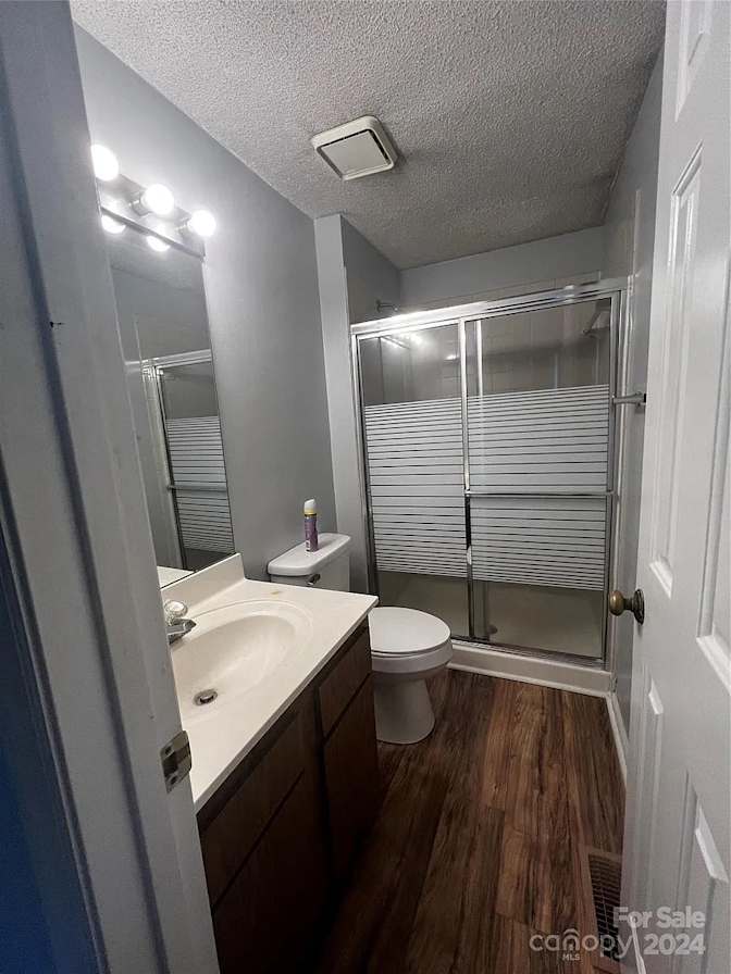Alcove Rooms's room
