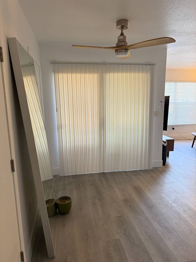 Carmen's room