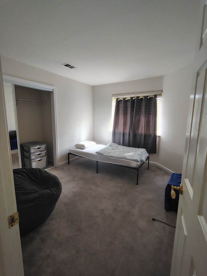 JoAnn's room