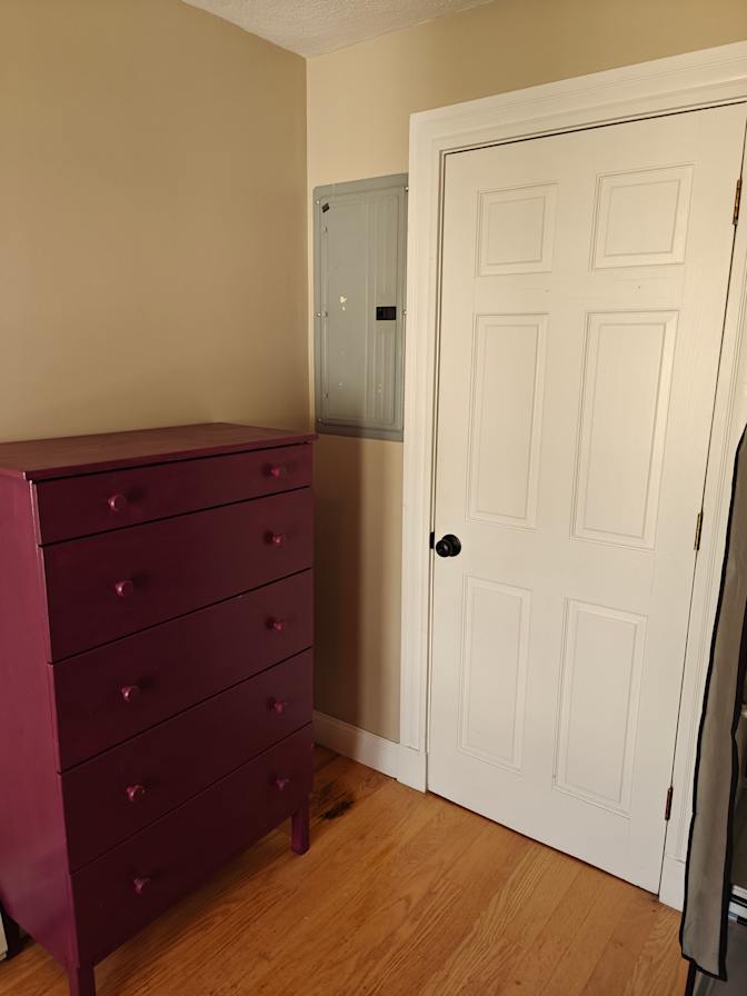 Ming's room