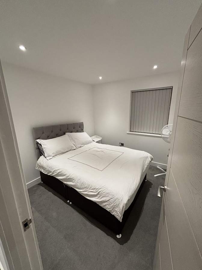 Greg's room