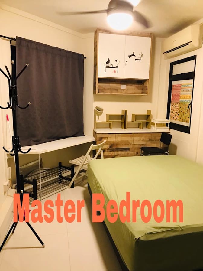 Leeph's room
