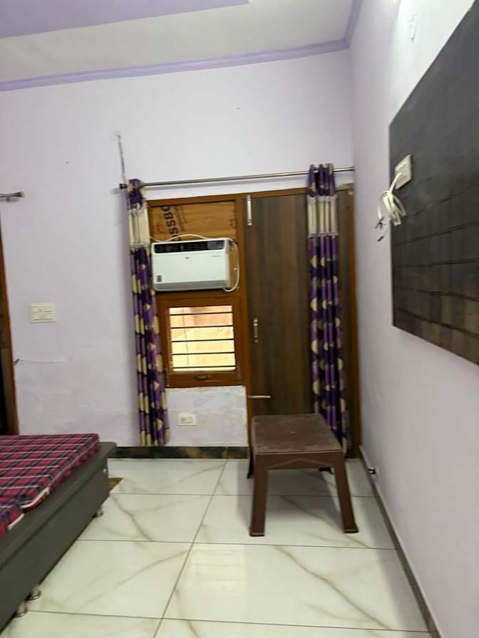 Drishti Mishra's room