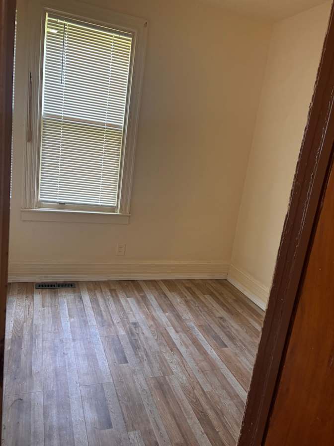 Ronney's room