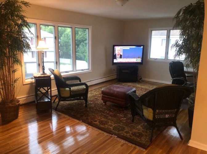 East Rutherford Apt Share's room