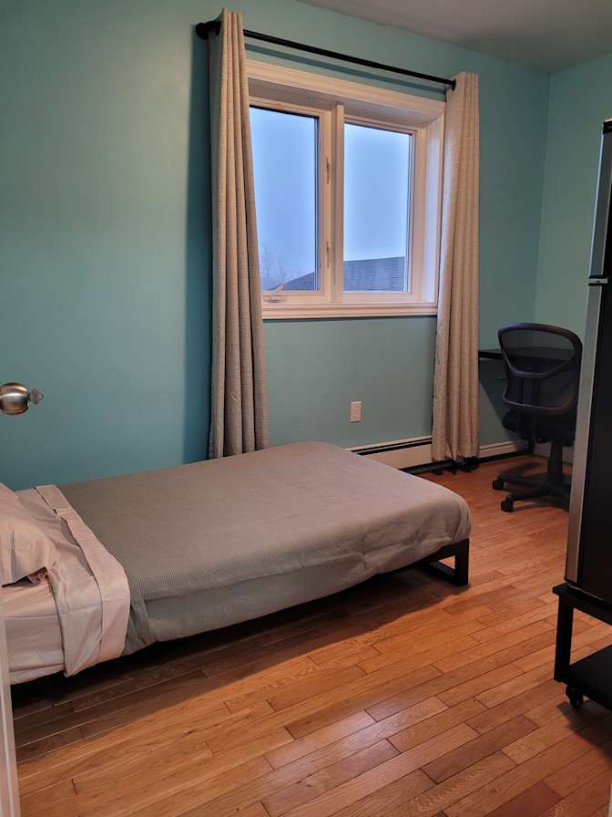 Steve's room