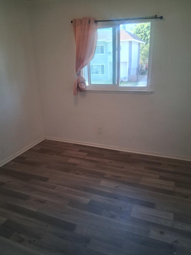 Jairo's room