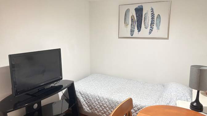 Jair's room