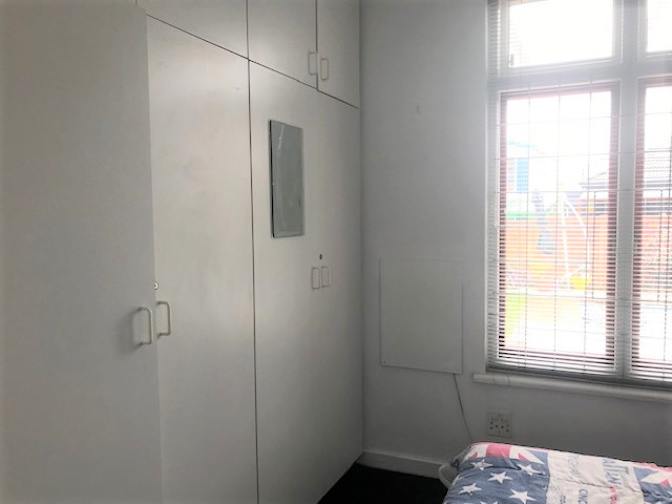 Jos Milne's room