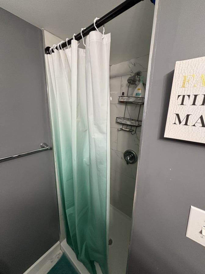 M. Safire Windley's room