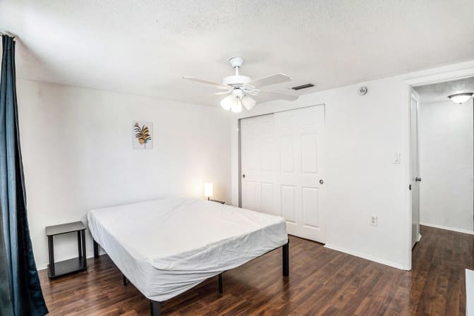 PadSplit's room