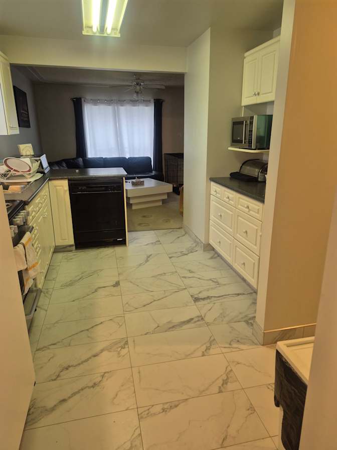 Dwight Neuman's room