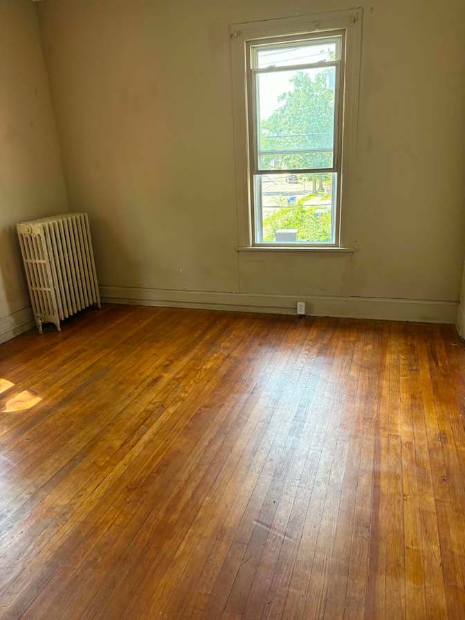 Kelly's room