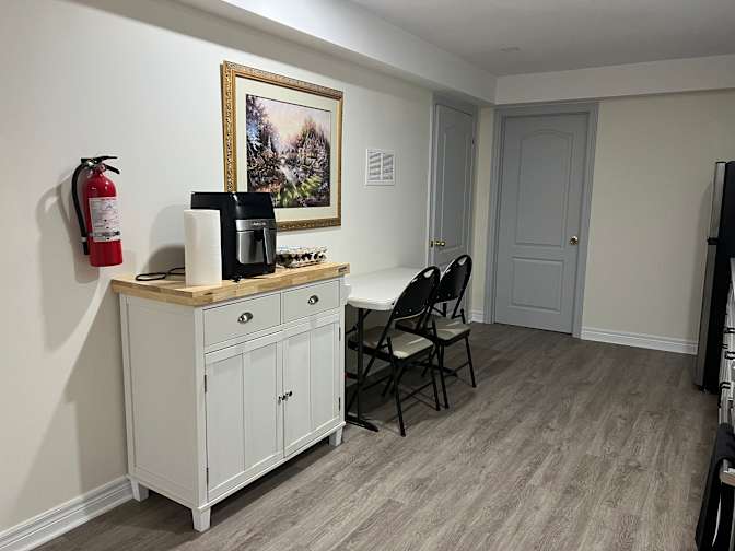Linda's room