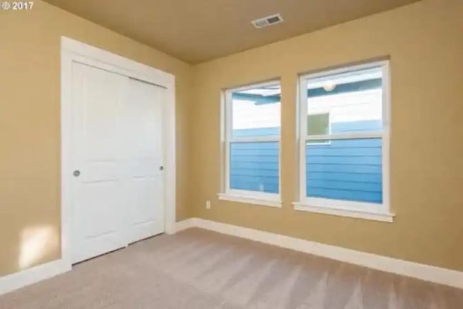 Annie's room