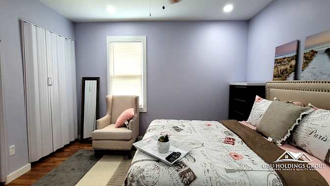 GBU Holdings Group's room