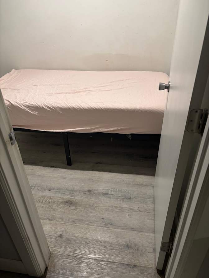 Richard's room