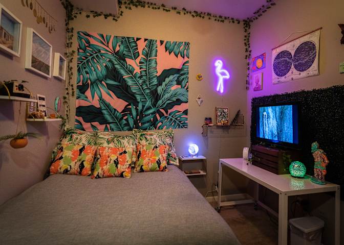 Ross's room