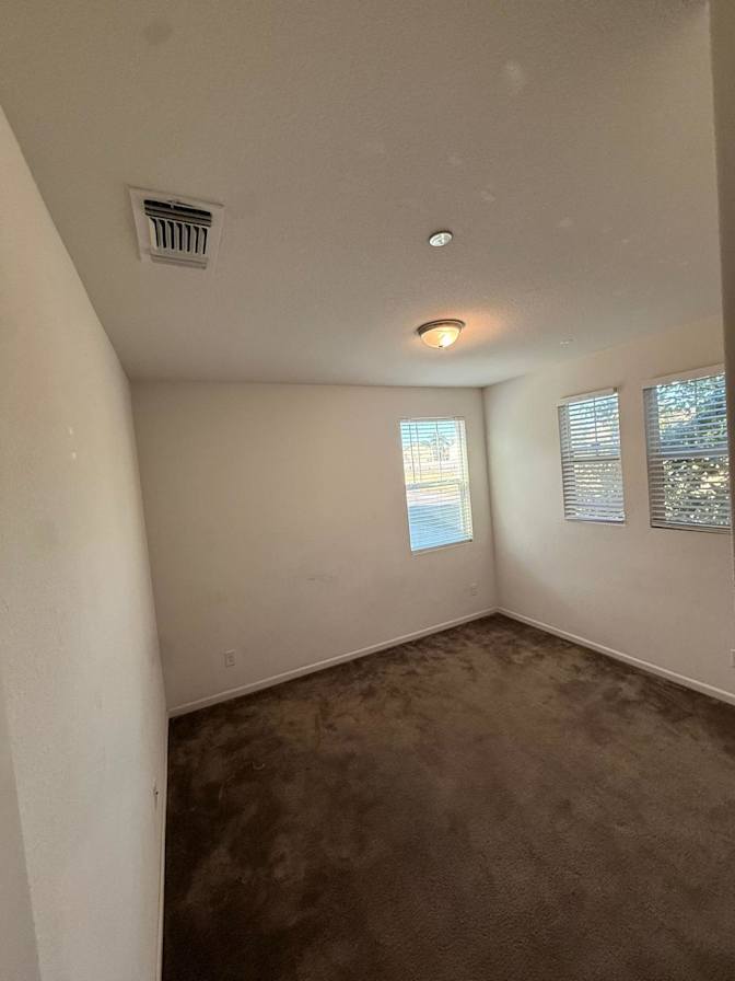 Moe's room