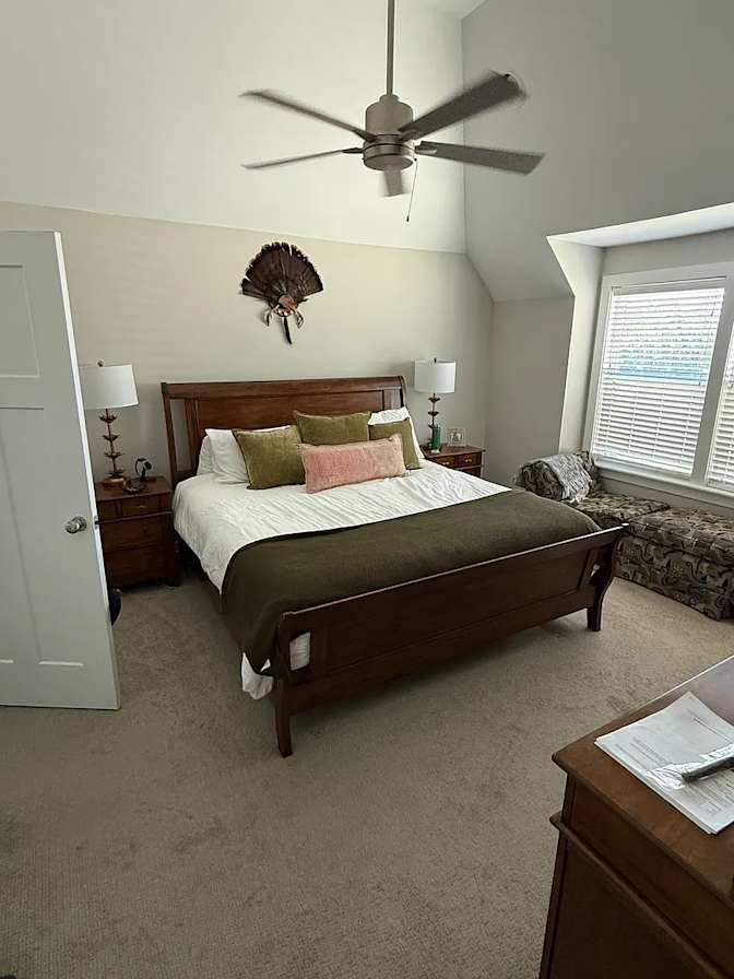 Tommy's room