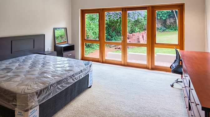 Roomify Properties's room