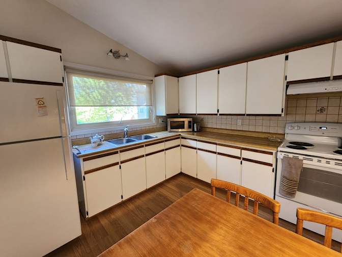 Lucinda M Hage's room