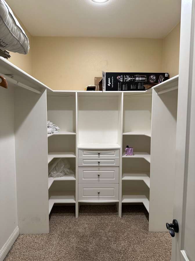 Trinh's room