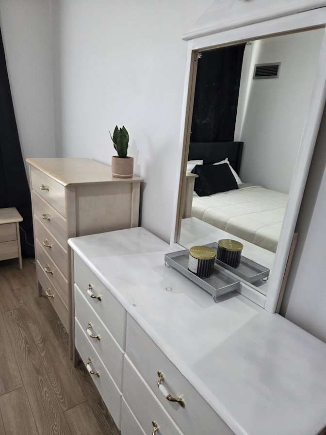 Lorna Henriques's room