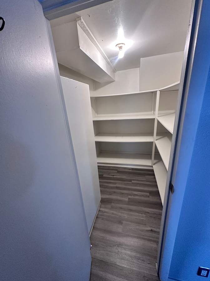 Alfredo's room