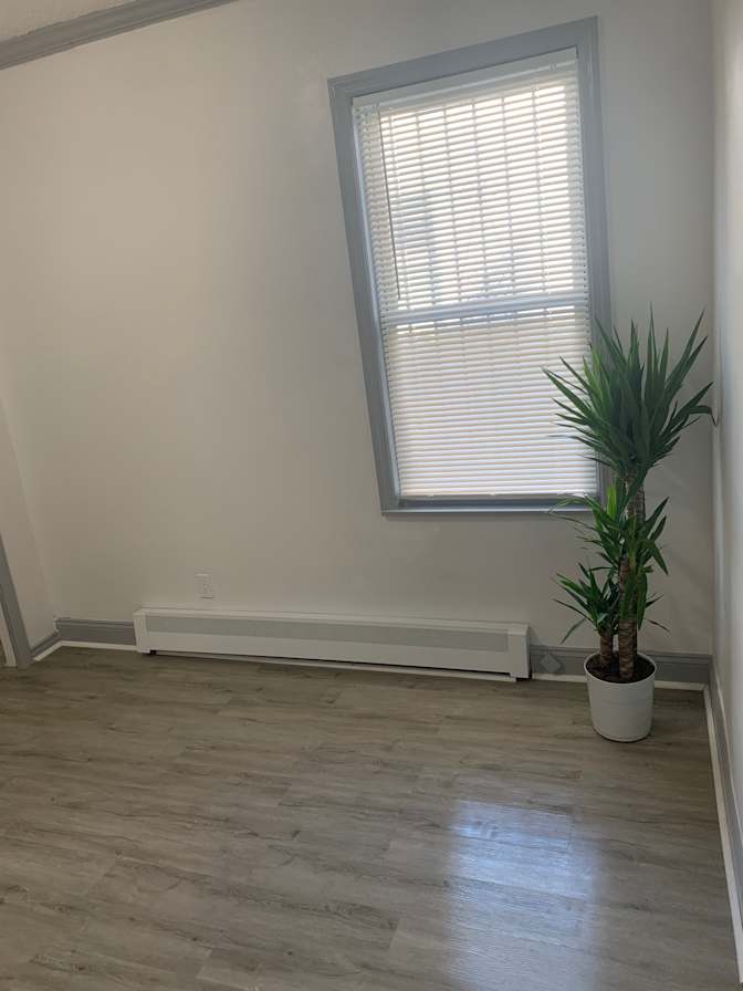 Studio's room