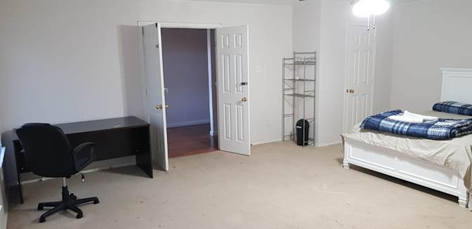 Karl's room