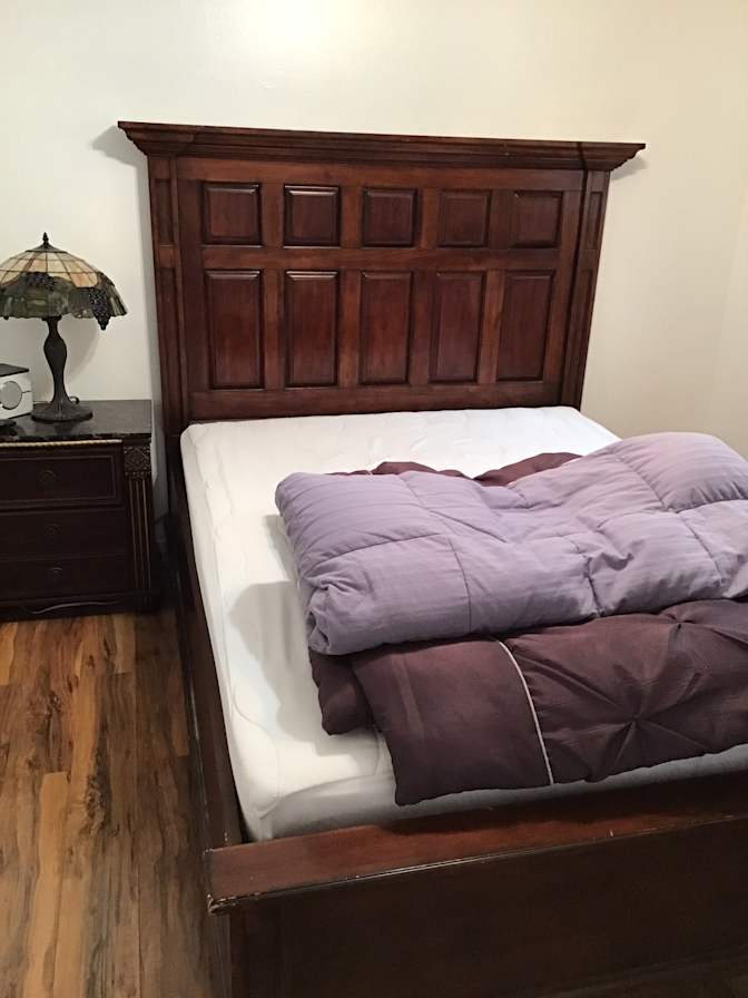 Lynne's room