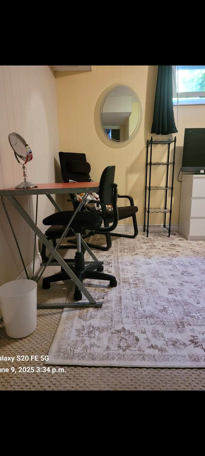 Jennifer's room